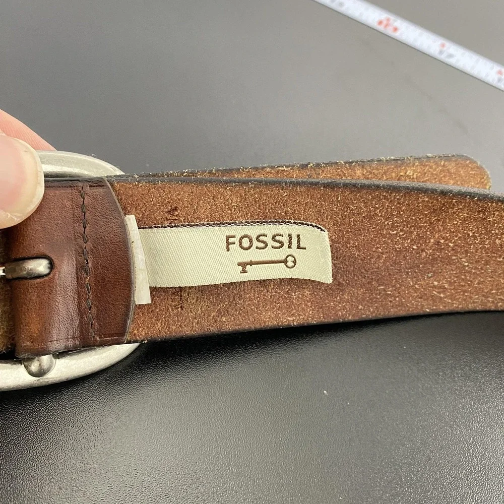 Fossil‎ Belt Mens Large Brown Leather Dress Silver Buckle Casual Classic